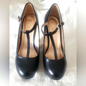 Dream Pairs Black Wedges T-Strap